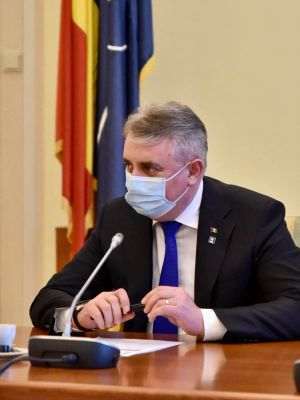 "Câinii antrenaţi la Sibiu ar putea depista persoanele infectate cu SARS-CoV-2 la Aeroportul Sibiu"